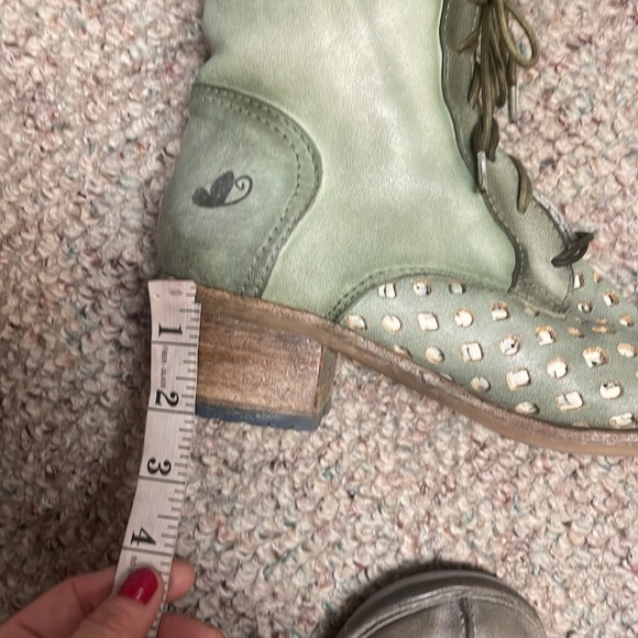 Felmini short heeled lazer cut out boots in light green/cream - Picture 10 of 12